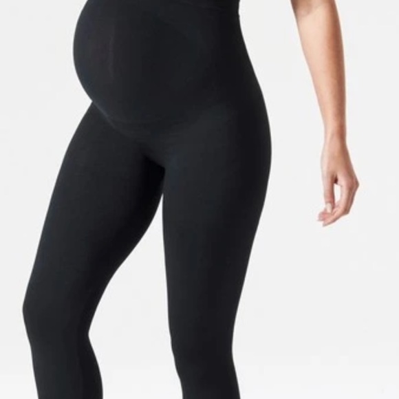 Maternity LoungeWear Bundle - Picture 3 of 12